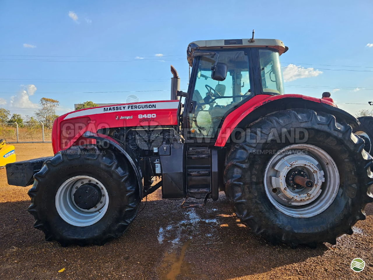 TRATOR MASSEY FERGUSON MF 8480 Tração 4x4 Grão de Ouro - New Holland GURUPI TOCANTINS TO